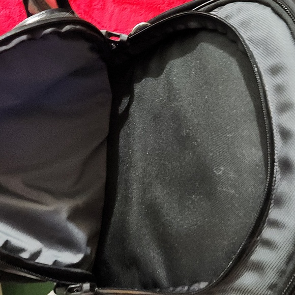 TAMRAC CAMERA BACKPACK - Picture 3 of 8